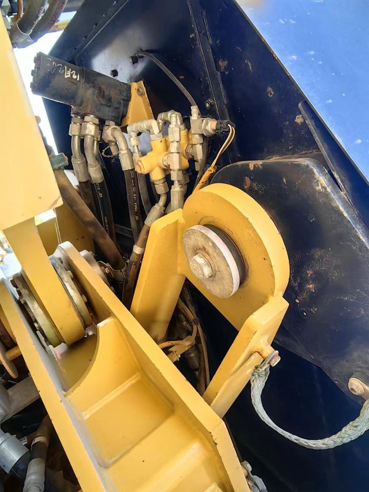 Original CAT Used CAT 950GC Wheel Loader Caterpillar 950GC CAT Loader Low Service Time - Chargeuse sur pneus: photos 4 Original CAT Used CAT 950GC Wheel Loader Caterpillar 950GC CAT Loader Low Service Time - Chargeuse sur pneus: photos 4