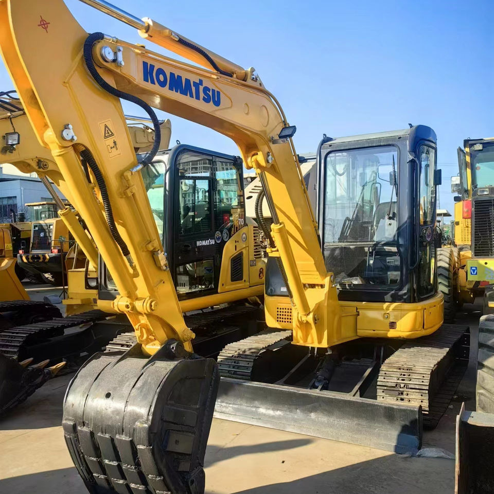 Used komatsu Pc35 Pc40 Pc55 Pc56,komatsu Mini Excavators Pc30 Pc15 Pc20 ,pc35 Pc40 Japan Import High Quality - Pelle sur chenille: photos 1 Used komatsu Pc35 Pc40 Pc55 Pc56,komatsu Mini Excavators Pc30 Pc15 Pc20 ,pc35 Pc40 Japan Import High Quality - Pelle sur chenille: photos 1