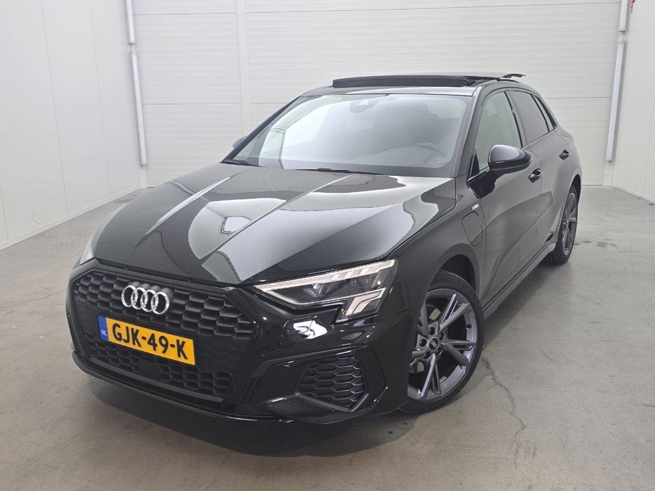 Audi A3 Sportback 40 TFSI e Business edition | 2021 | 83.552 km | GJK49K | NAP: Geen oordeel - Voiture: photos 1 Audi A3 Sportback 40 TFSI e Business edition | 2021 | 83.552 km | GJK49K | NAP: Geen oordeel - Voiture: photos 1