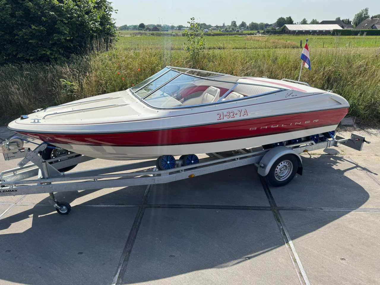 Bayliner Capri 1851 SS 4,3L V6+ Kalf Trailer - Autre matériel: photos 1 Bayliner Capri 1851 SS 4,3L V6+ Kalf Trailer - Autre matériel: photos 1