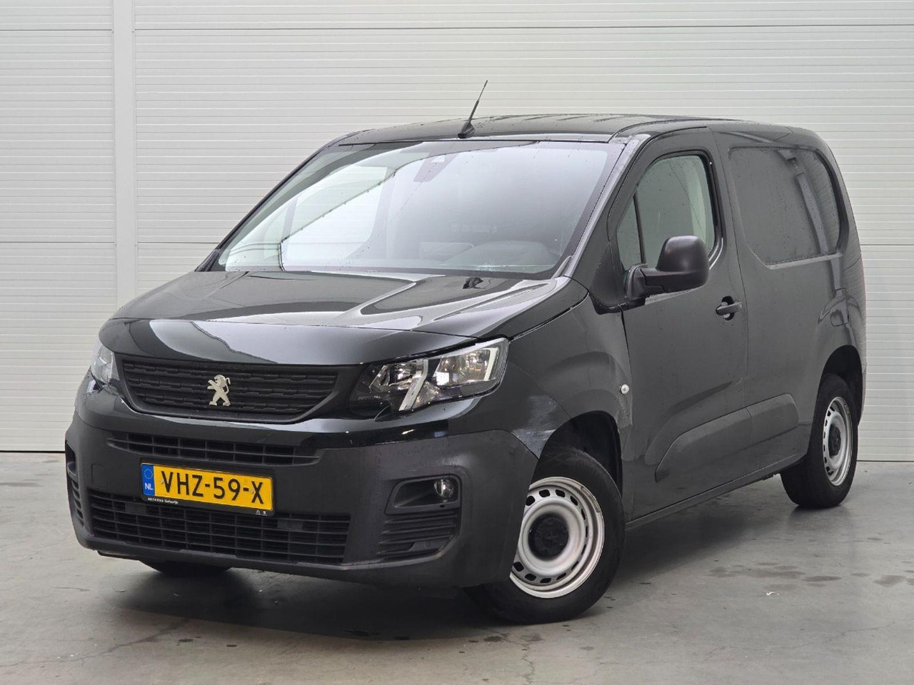 Peugeot Partner 1.5 BlueHDI Premium | 2021 | 135.456 km | VHZ59X | NAP: Logisch - Autre matériel: photos 1 Peugeot Partner 1.5 BlueHDI Premium | 2021 | 135.456 km | VHZ59X | NAP: Logisch - Autre matériel: photos 1