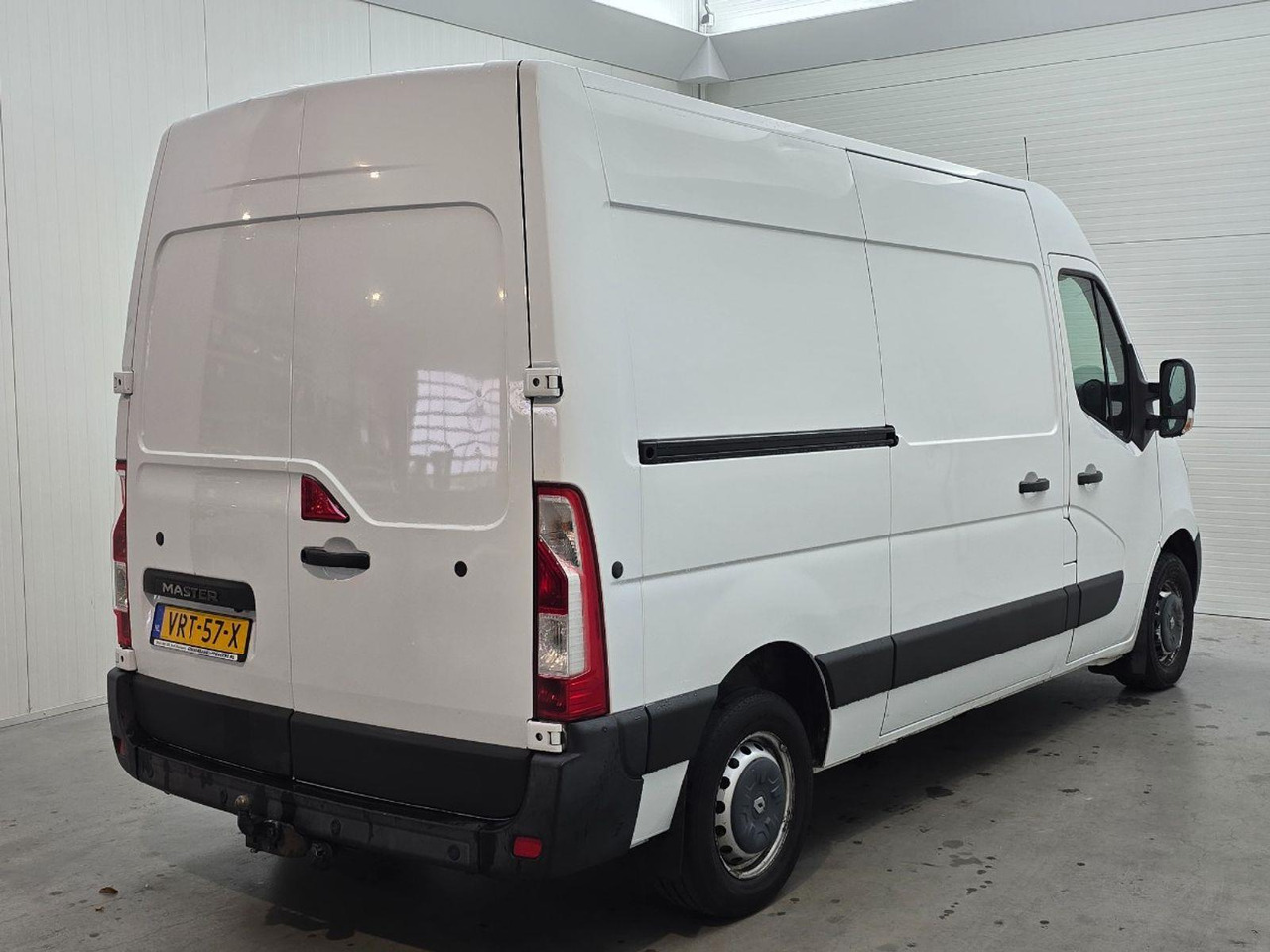 Renault Master T33 2.3 dCi L2H2 Energy | 2017 | 173.242 km | VRT57X | NAP: Geen oordeel - Autre matériel: photos 4 Renault Master T33 2.3 dCi L2H2 Energy | 2017 | 173.242 km | VRT57X | NAP: Geen oordeel - Autre matériel: photos 4