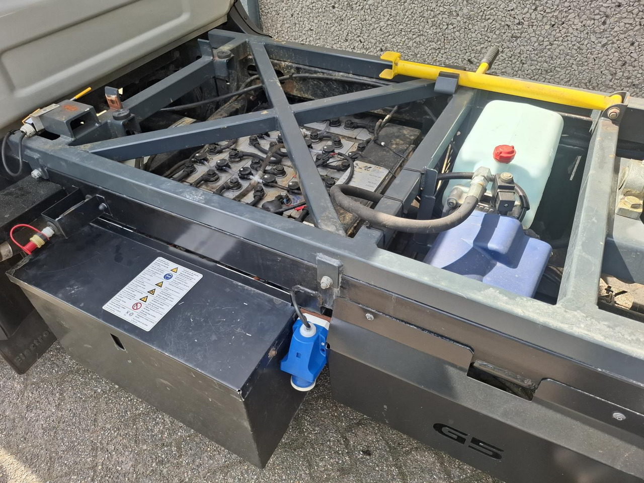 Goupil G5 Elektrische Stratenreinigingsmachine T-92-BSX - Utilitaire électrique compact: photos 2 Goupil G5 Elektrische Stratenreinigingsmachine T-92-BSX - Utilitaire électrique compact: photos 2