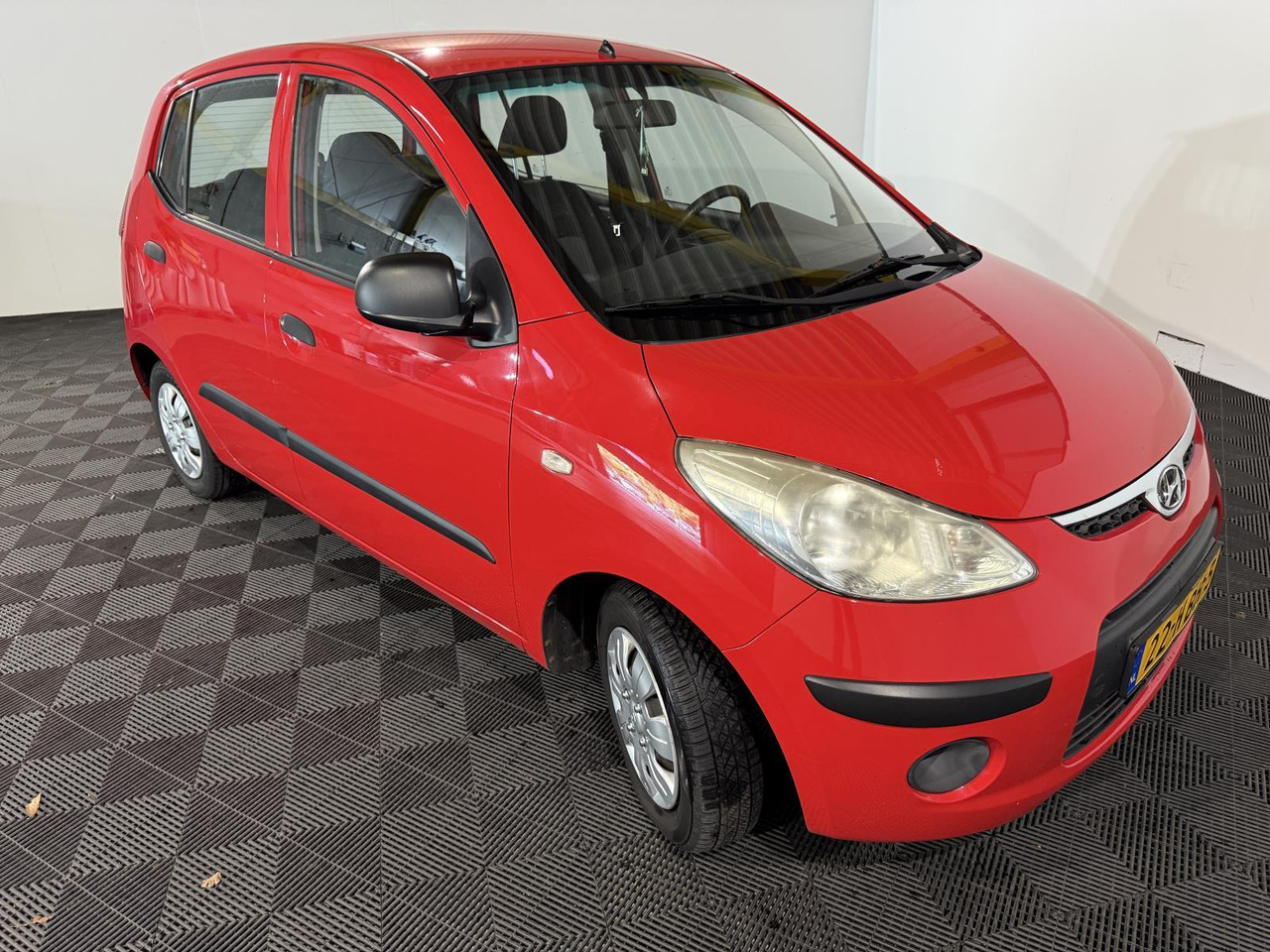 Hyundai | i10 | 1.1 Active | 2008 | 122.839 km | 22HBH5 | Logisch - Voiture à hayon: photos 3 Hyundai | i10 | 1.1 Active | 2008 | 122.839 km | 22HBH5 | Logisch - Voiture à hayon: photos 3