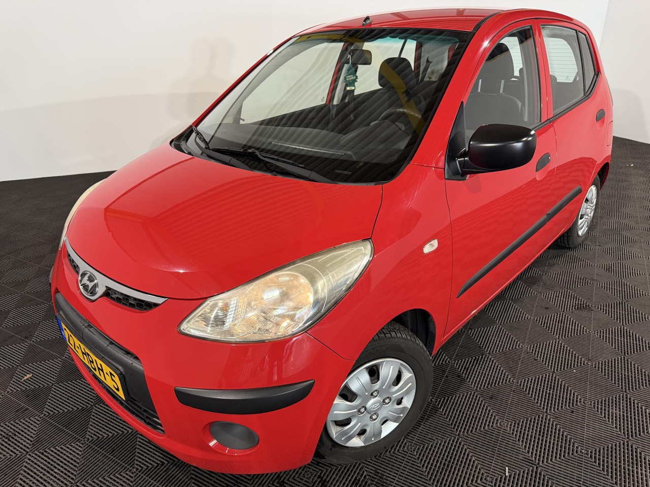 Hyundai | i10 | 1.1 Active | 2008 | 122.839 km | 22HBH5 | Logisch - Voiture à hayon: photos 1 Hyundai | i10 | 1.1 Active | 2008 | 122.839 km | 22HBH5 | Logisch - Voiture à hayon: photos 1