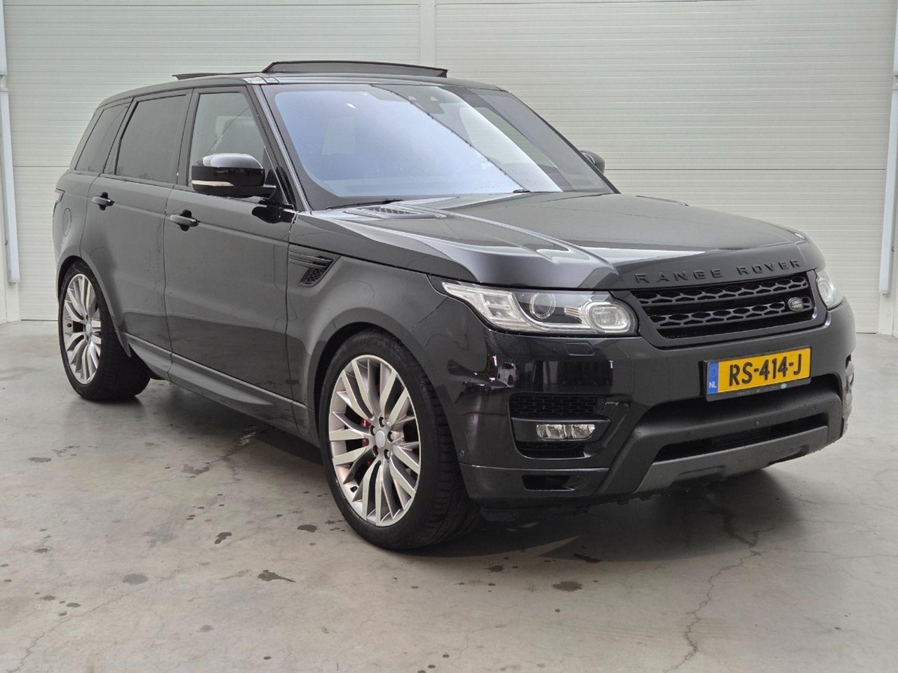 Land Rover Range Rover Sport 3.0 SDV6 Autobiography Dynamic | 2017 | 129.202 km | Automaat | RS414J | NAP: Geen oordeel - SUV: photos 2 Land Rover Range Rover Sport 3.0 SDV6 Autobiography Dynamic | 2017 | 129.202 km | Automaat | RS414J | NAP: Geen oordeel - SUV: photos 2