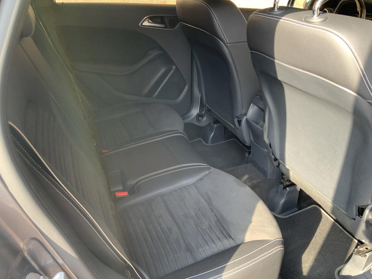 Mercedes-Benz | B-klasse | 180 | 2017 | 111.230 km | PX-086-J - Voiture: photos 5 Mercedes-Benz | B-klasse | 180 | 2017 | 111.230 km | PX-086-J - Voiture: photos 5