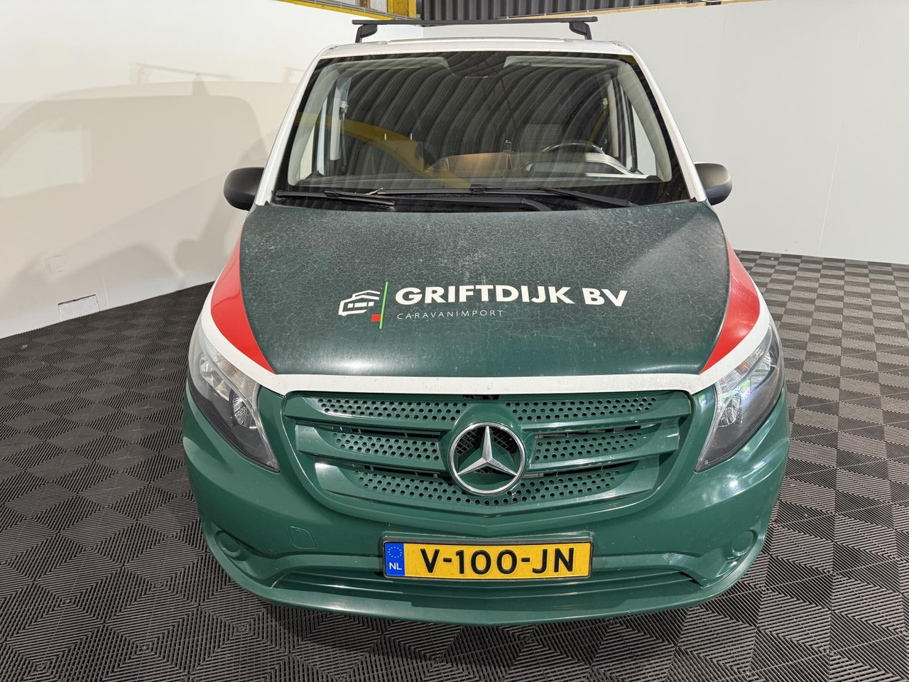 Mercedes-Benz Vito 109 CDI Lang Business Professional | 2017 | 192.928 km | V-100-JN - Fourgonnette: photos 5 Mercedes-Benz Vito 109 CDI Lang Business Professional | 2017 | 192.928 km | V-100-JN - Fourgonnette: photos 5
