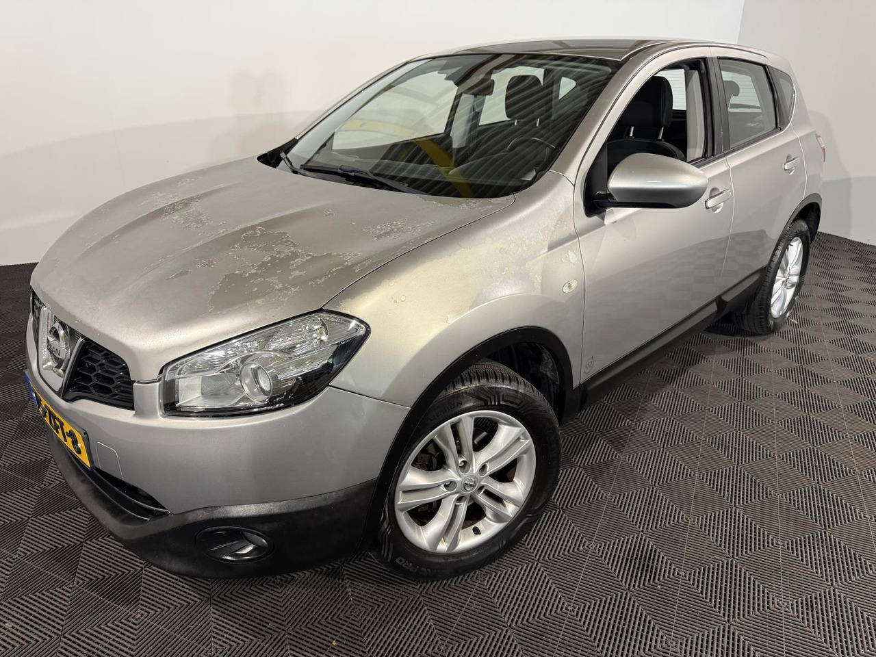 Nissan Qashqai 1.6 Acenta | 2012 | 163.218 km | 75-ZFT-8 - SUV: photos 1 Nissan Qashqai 1.6 Acenta | 2012 | 163.218 km | 75-ZFT-8 - SUV: photos 1