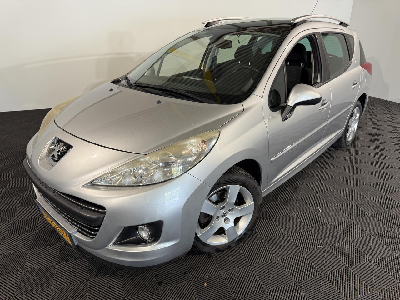 Peugeot | 207 SW | 1.6 VTi Sublime | 2009 | 125.329 km | NK430Z | Geen oordeel - Voiture: photos 1 Peugeot | 207 SW | 1.6 VTi Sublime | 2009 | 125.329 km | NK430Z | Geen oordeel - Voiture: photos 1