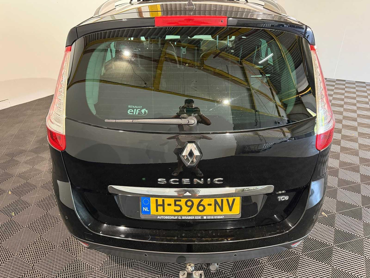 Renault Grand Scénic 1.2 Tce Bose | 2016 | 118.319 km | H-596-NV - Voiture: photos 2 Renault Grand Scénic 1.2 Tce Bose | 2016 | 118.319 km | H-596-NV - Voiture: photos 2