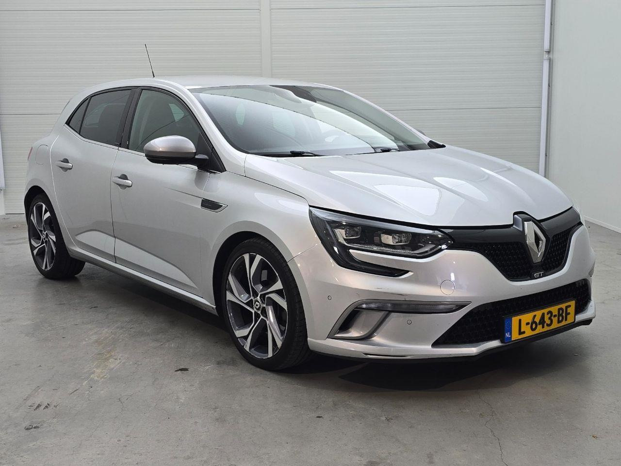 Renault Mégane 1.6 TCe GT | 2016 | 144.699 km | L643BF | NAP: Geen oordeel - Voiture: photos 2 Renault Mégane 1.6 TCe GT | 2016 | 144.699 km | L643BF | NAP: Geen oordeel - Voiture: photos 2