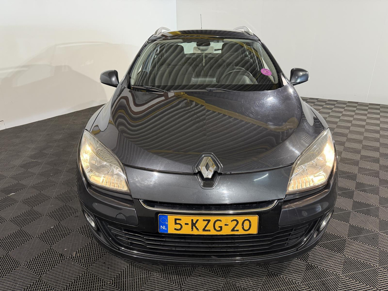 Renault Mégane Estate 1.5 dCi Expression | 2013 | 342.197 km | 5-KZG-20 - Voiture: photos 3 Renault Mégane Estate 1.5 dCi Expression | 2013 | 342.197 km | 5-KZG-20 - Voiture: photos 3