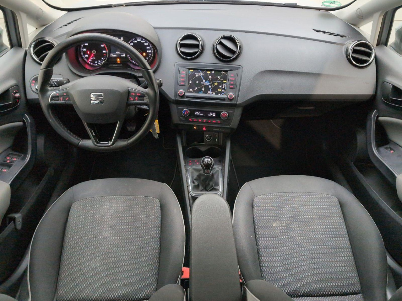 SEAT Ibiza ST 1.0 EcoTSI Style Connect | 2017 | 230.993 km | NG859J | NAP: Logisch - Voiture: photos 5 SEAT Ibiza ST 1.0 EcoTSI Style Connect | 2017 | 230.993 km | NG859J | NAP: Logisch - Voiture: photos 5