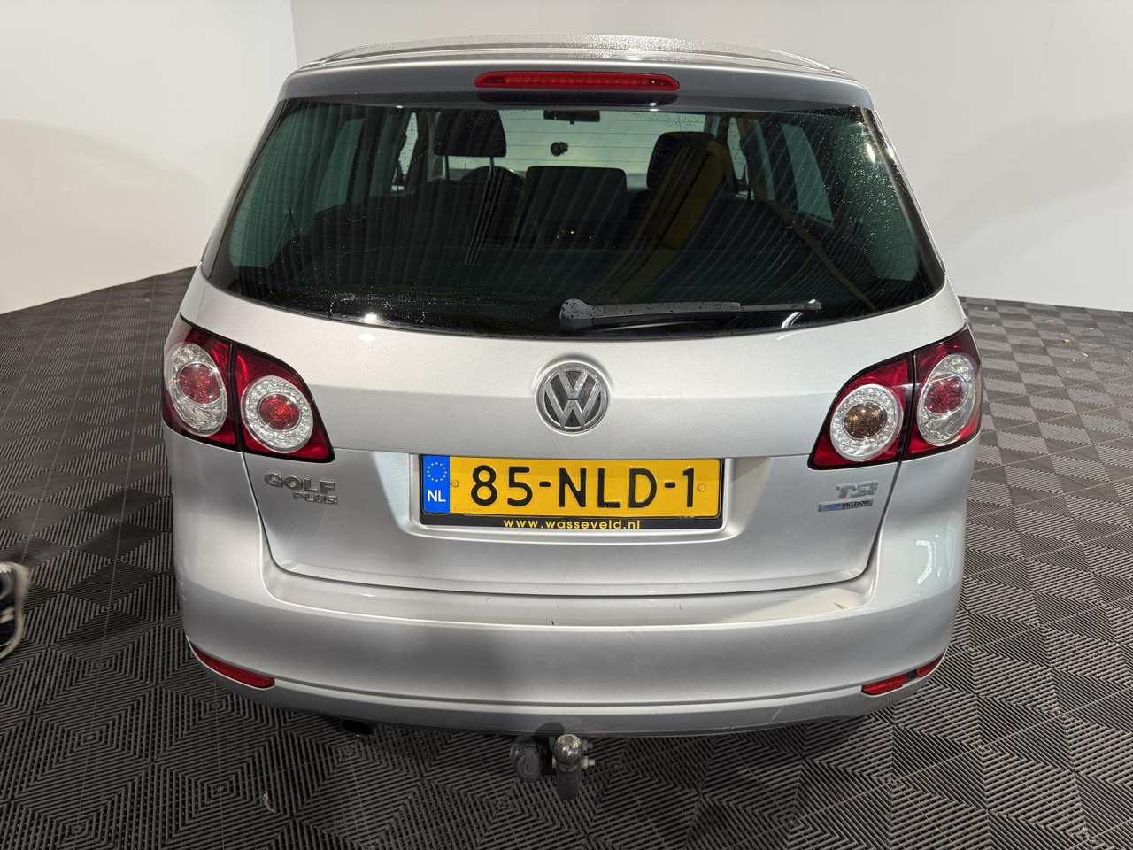 Volkswagen Golf Plus 1.2 TSI Tour II BlueMotion | 2010 | 184.829 km | 85-NLD-1 - Voiture: photos 3 Volkswagen Golf Plus 1.2 TSI Tour II BlueMotion | 2010 | 184.829 km | 85-NLD-1 - Voiture: photos 3