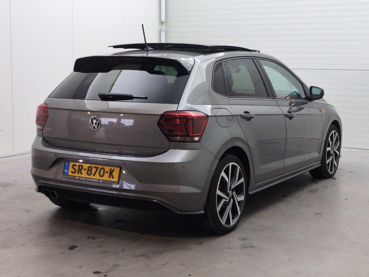 Volkswagen Polo 2.0 TSI GTI | 2018 | 208.534 km | Automaat | SR870K | NAP: Logisch - Voiture à hayon: photos 4 Volkswagen Polo 2.0 TSI GTI | 2018 | 208.534 km | Automaat | SR870K | NAP: Logisch - Voiture à hayon: photos 4
