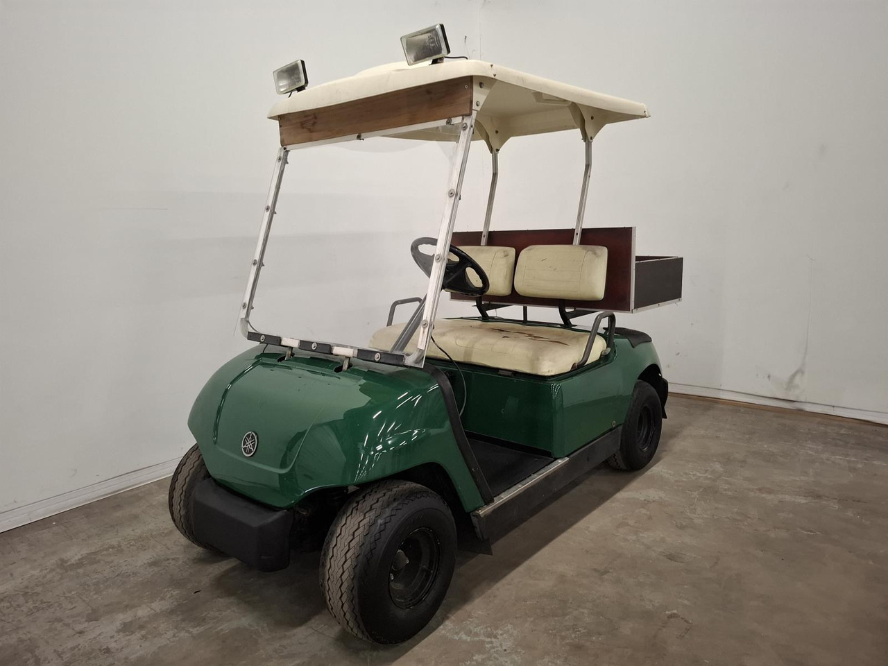 Yamaha G22A 2-zits Benzine JU0-F4236-30 - Voiturette de golf: photos 1 Yamaha G22A 2-zits Benzine JU0-F4236-30 - Voiturette de golf: photos 1