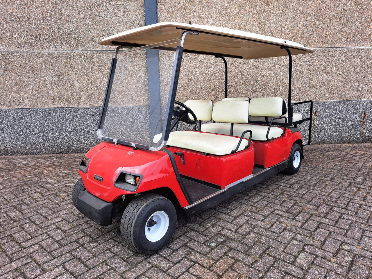 Yamaha shuttle 6 (1) JU2-f4236-20 - Voiturette de golf: photos 1 Yamaha shuttle 6 (1) JU2-f4236-20 - Voiturette de golf: photos 1