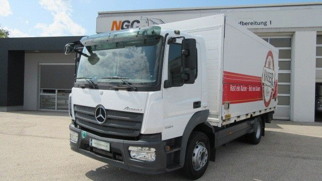 Mercedes-Benz Atego 1524L Getränkekoffer, LBW, Euro6 - Camion pour le transport de boissons: photos 1 Mercedes-Benz Atego 1524L Getränkekoffer, LBW, Euro6 - Camion pour le transport de boissons: photos 1