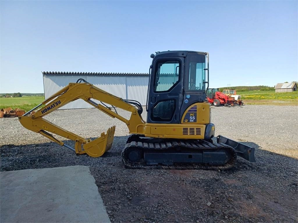 Komatsu Pc55mr-2 lyhytperäinen kone - Mini pelle: photos 1 Komatsu Pc55mr-2 lyhytperäinen kone - Mini pelle: photos 1