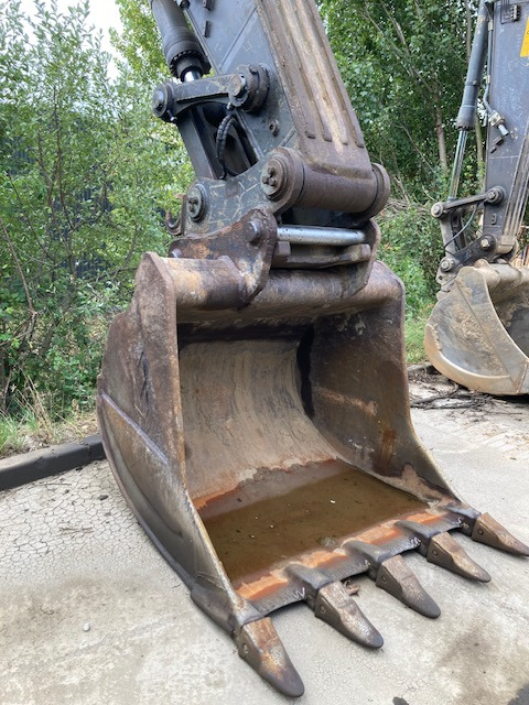 Pelle sur chenilles VOLVO EC360 CNL - Pelle sur chenille: photos 3 Pelle sur chenilles VOLVO EC360 CNL - Pelle sur chenille: photos 3