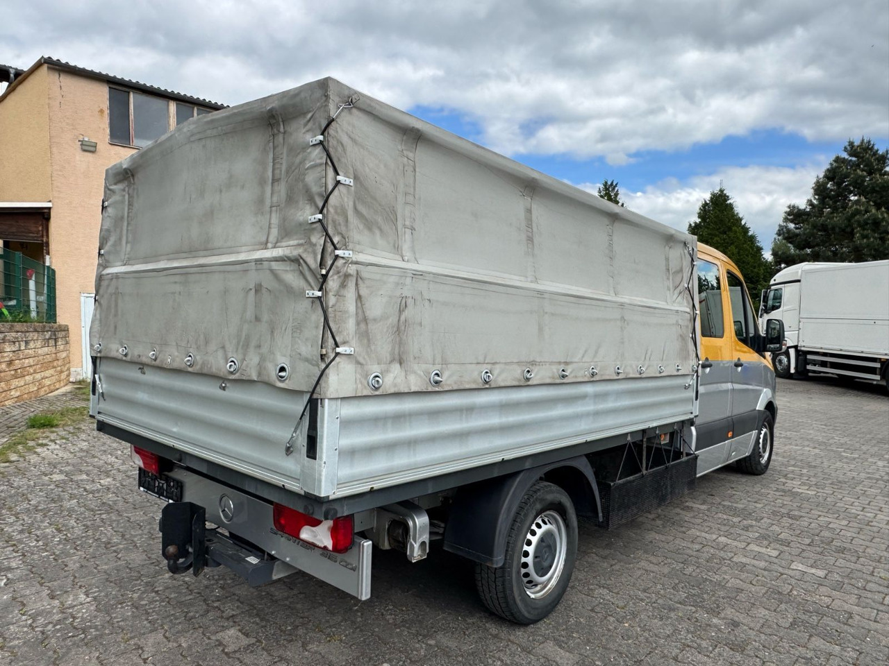 Mercedes-Benz 316 CDI/DK/Ahk/Top-Zustand/Tüv-Neu! - Utilitaire rideaux coulissants (PLSC), Utilitaire double cabine: photos 3 Mercedes-Benz 316 CDI/DK/Ahk/Top-Zustand/Tüv-Neu! - Utilitaire rideaux coulissants (PLSC), Utilitaire double cabine: photos 3