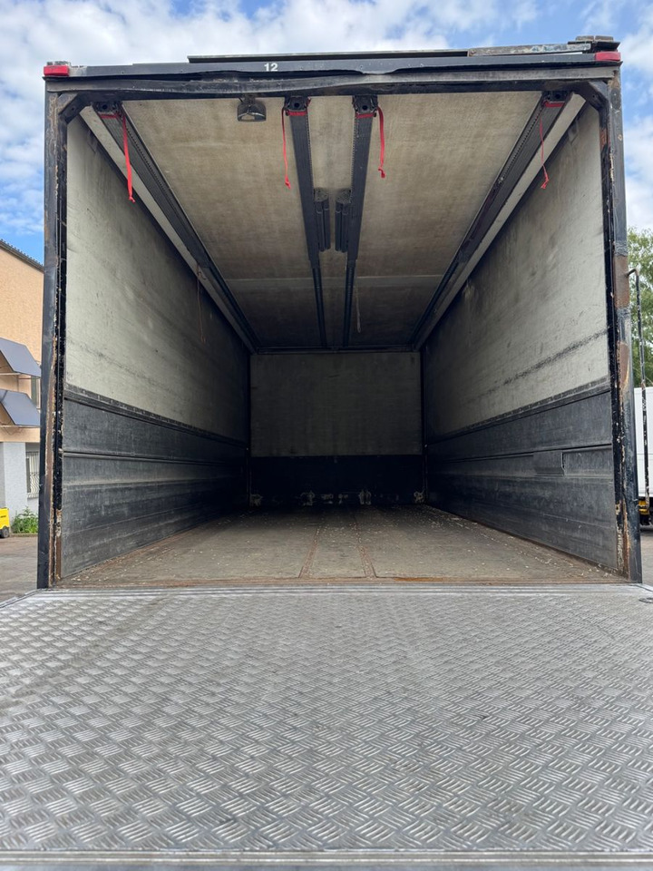 Mercedes-Benz Atego1523/LBW/AHK/Klima/Standh./aus.1Hand - Camion pour le transport de boissons: photos 3 Mercedes-Benz Atego1523/LBW/AHK/Klima/Standh./aus.1Hand - Camion pour le transport de boissons: photos 3