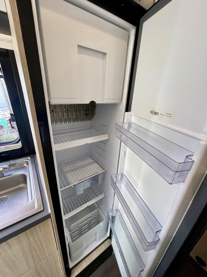 Camping-car capucine SUN LIVING A 75 DP: photos 8