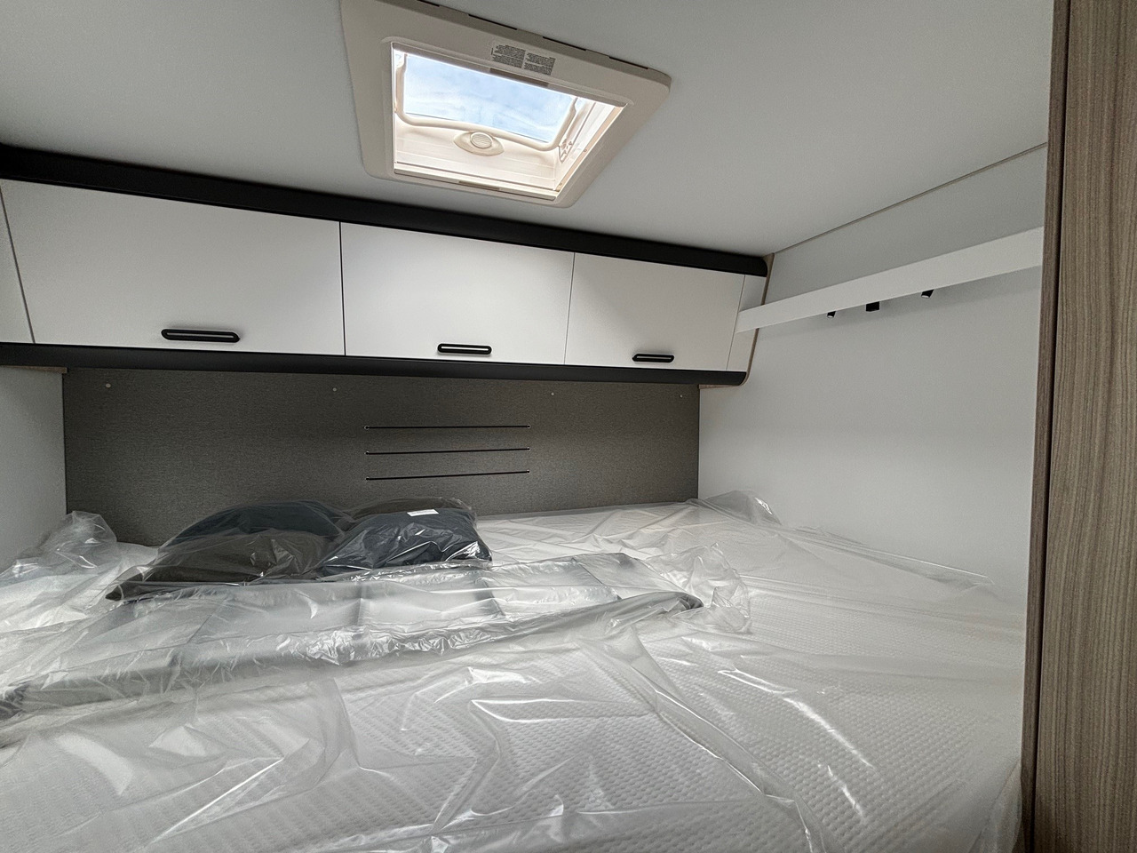 SUN LIVING A 75 DP - Camping-car capucine: photos 5 SUN LIVING A 75 DP - Camping-car capucine: photos 5