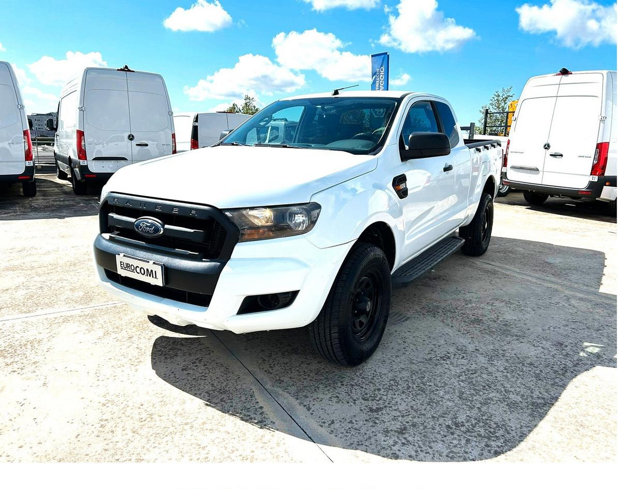 Ford Ranger 2.2 160 cv XL Supercab 4 posti 4wd gan - Pick-up: photos 1 Ford Ranger 2.2 160 cv XL Supercab 4 posti 4wd gan - Pick-up: photos 1
