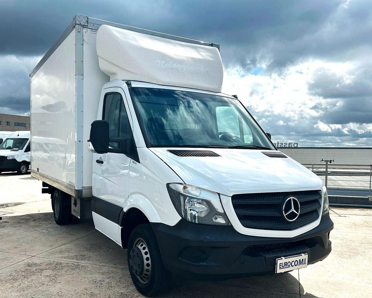 Mercedes Benz Sprinter 416 T 37/35 gemellato con F - Fourgon grand volume: photos 3 Mercedes Benz Sprinter 416 T 37/35 gemellato con F - Fourgon grand volume: photos 3