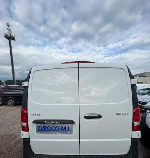 Mercedes Benz VITO FURGONE 110 LONG TRAZ. ANT. - Fourgon utilitaire: photos 5 Mercedes Benz VITO FURGONE 110 LONG TRAZ. ANT. - Fourgon utilitaire: photos 5