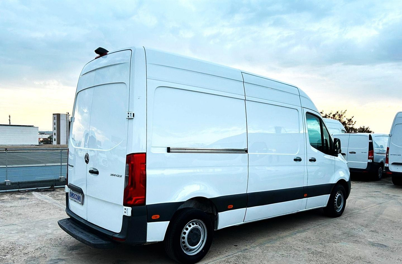 Mercedes Sprinter 314 cdi 37/35 L2H2 - Fourgon utilitaire: photos 5 Mercedes Sprinter 314 cdi 37/35 L2H2 - Fourgon utilitaire: photos 5