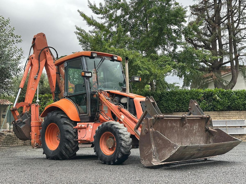 Fiat HITACHI FB100.4 - Tractopelle: photos 1 Fiat HITACHI FB100.4 - Tractopelle: photos 1