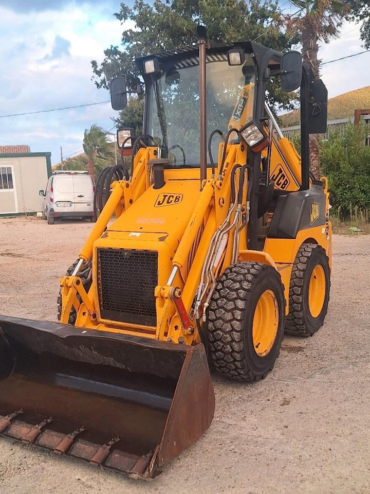 JCB 1CX-HF - Tractopelle: photos 1 JCB 1CX-HF - Tractopelle: photos 1