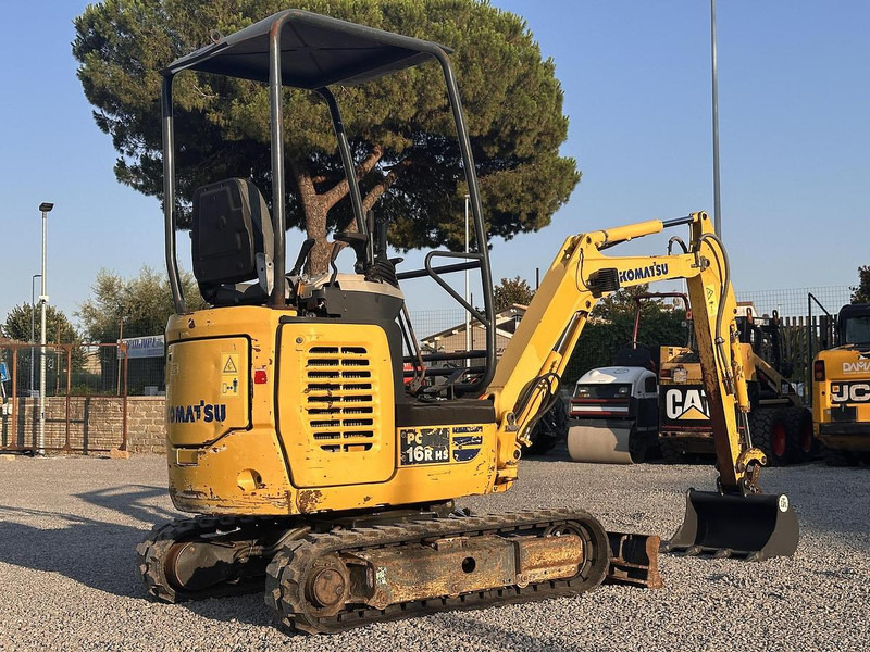 Komatsu PC16R-3HS - Mini pelle: photos 5 Komatsu PC16R-3HS - Mini pelle: photos 5