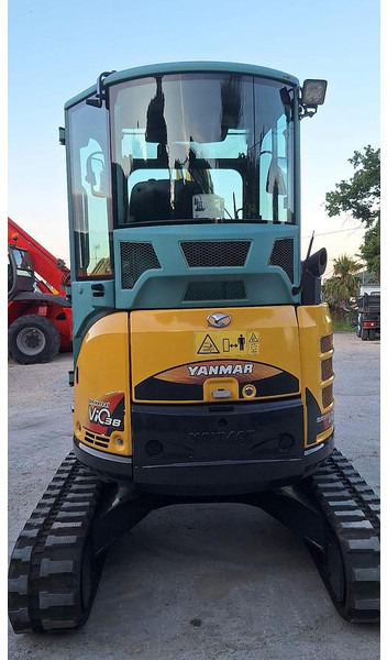 Yanmar VIO38 - Mini pelle: photos 3 Yanmar VIO38 - Mini pelle: photos 3