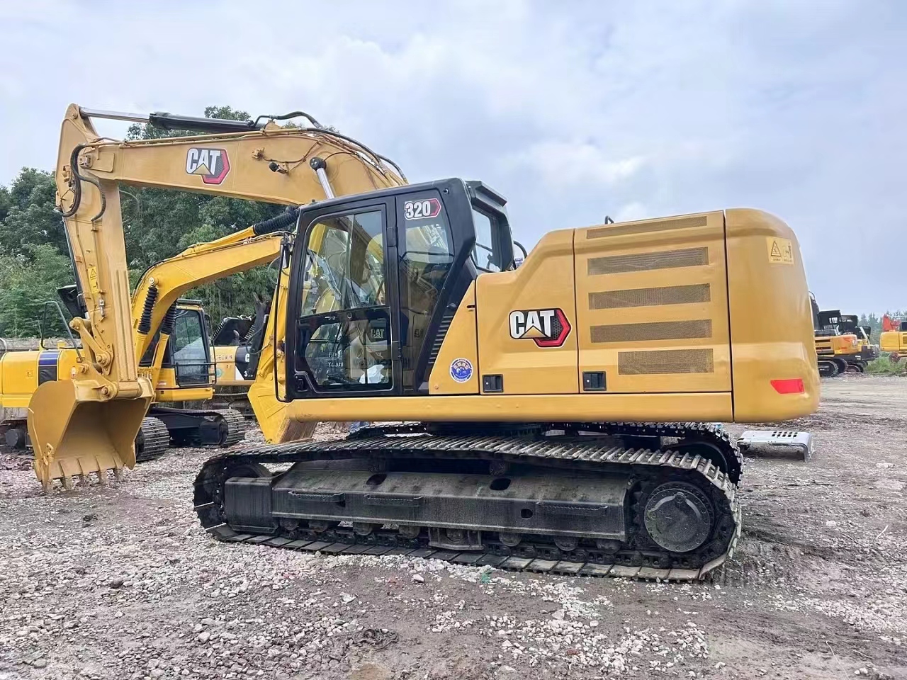 CATERPILLAR 320GC - Pelle sur chenille: photos 1 CATERPILLAR 320GC - Pelle sur chenille: photos 1