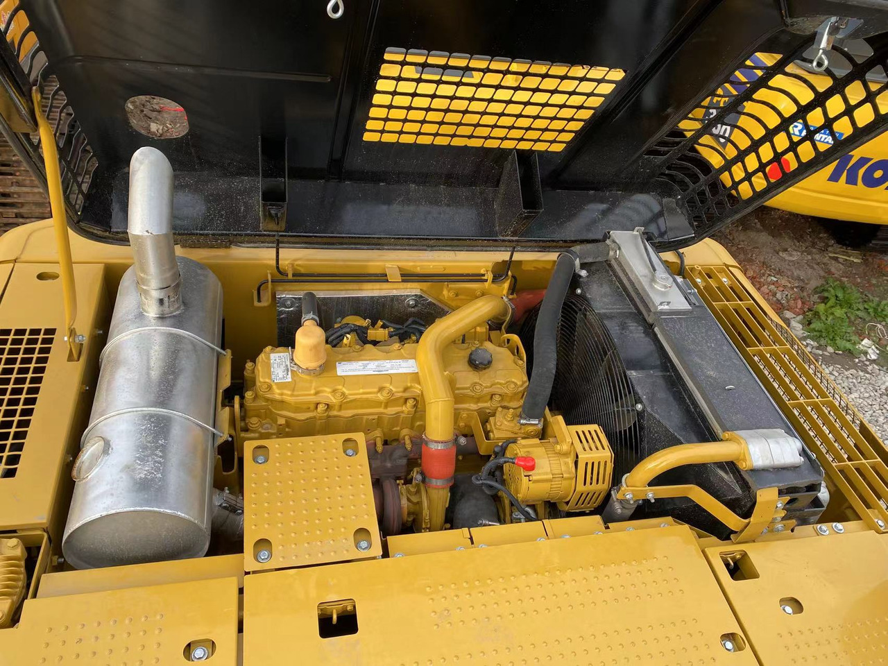 CATERPILLAR 329D - Pelle sur chenille: photos 4 CATERPILLAR 329D - Pelle sur chenille: photos 4