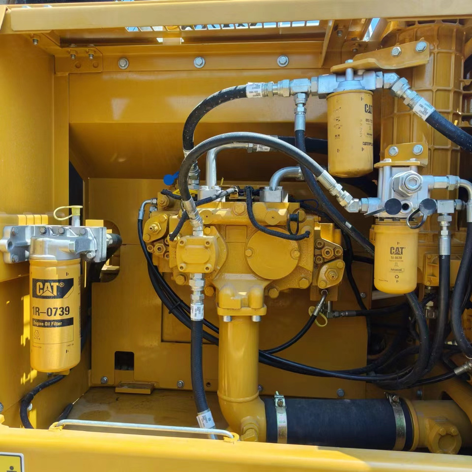 Pelle sur chenille CATERPILLAR 330D: photos 8 Pelle sur chenille CATERPILLAR 330D: photos 8