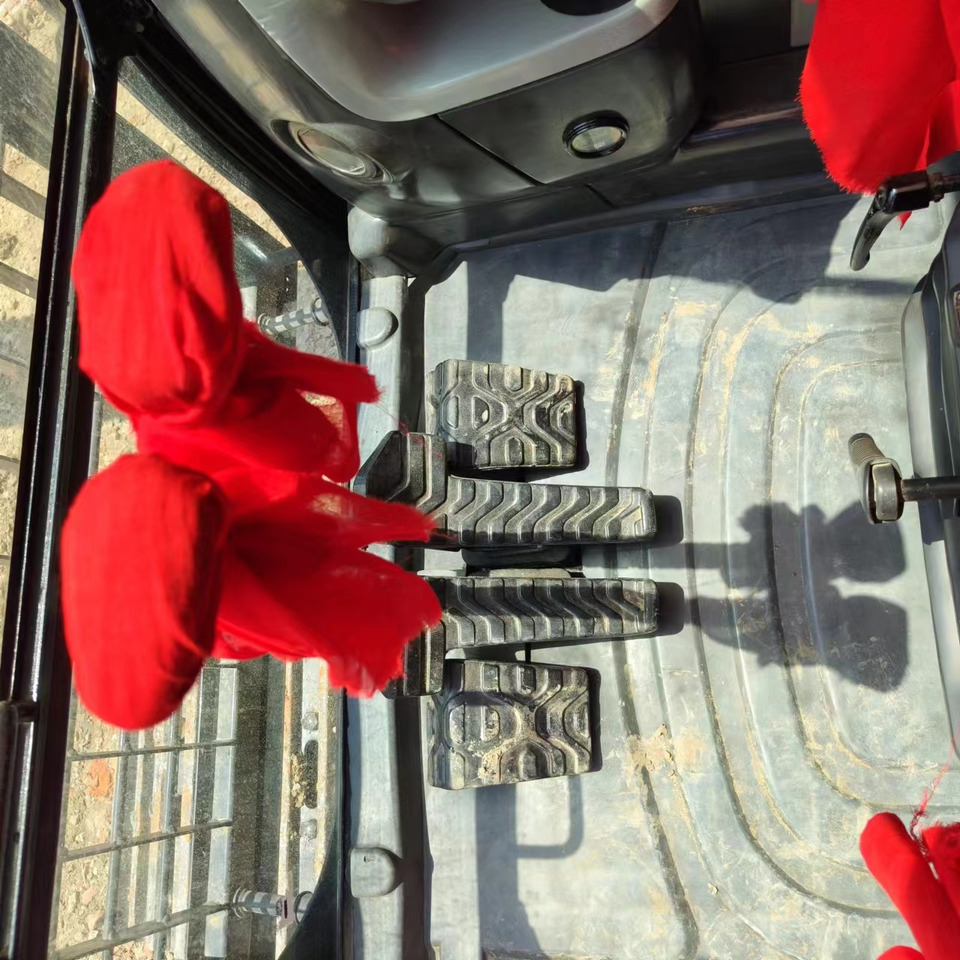 CATERPILLAR 330D - Pelle sur chenille: photos 3 CATERPILLAR 330D - Pelle sur chenille: photos 3