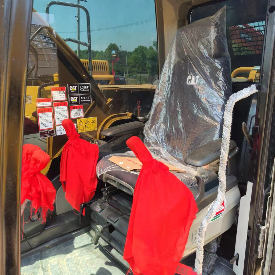 Pelle sur chenille CATERPILLAR 330D: photos 15 Pelle sur chenille CATERPILLAR 330D: photos 15