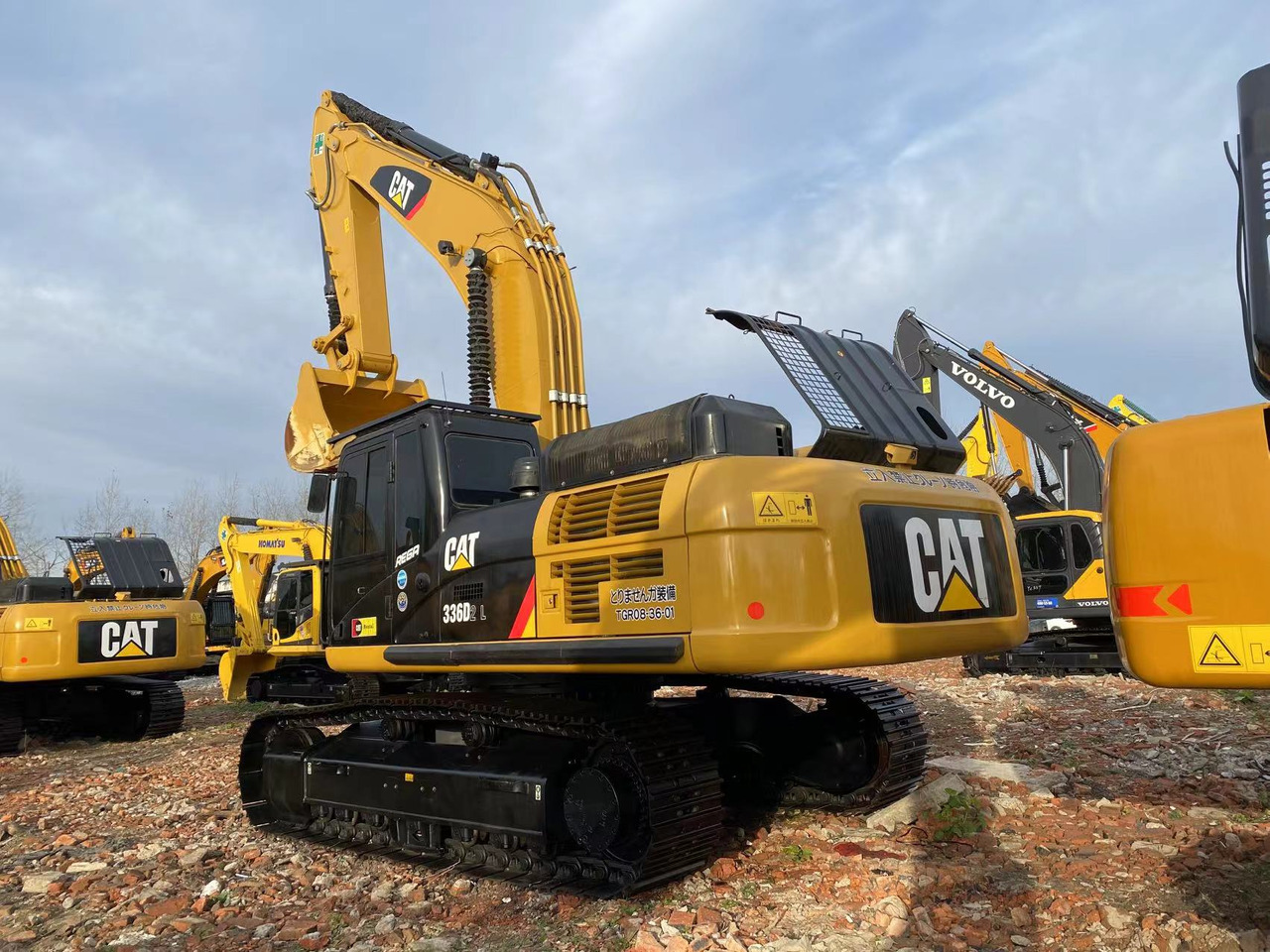 CATERPILLAR 336D2L - Pelle sur chenille: photos 1 CATERPILLAR 336D2L - Pelle sur chenille: photos 1