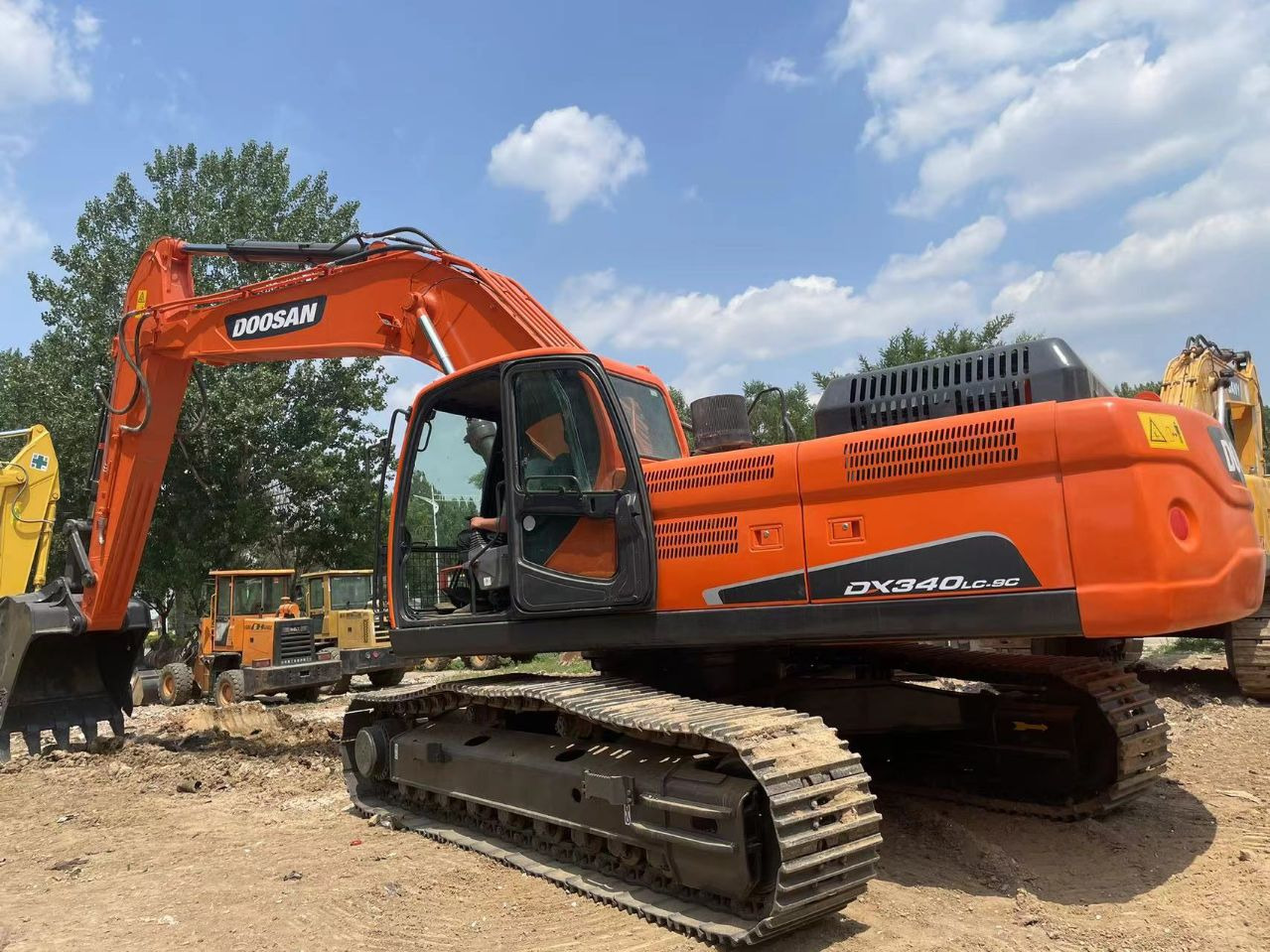 DOOSAN DX340 - Pelle sur chenille: photos 4 DOOSAN DX340 - Pelle sur chenille: photos 4