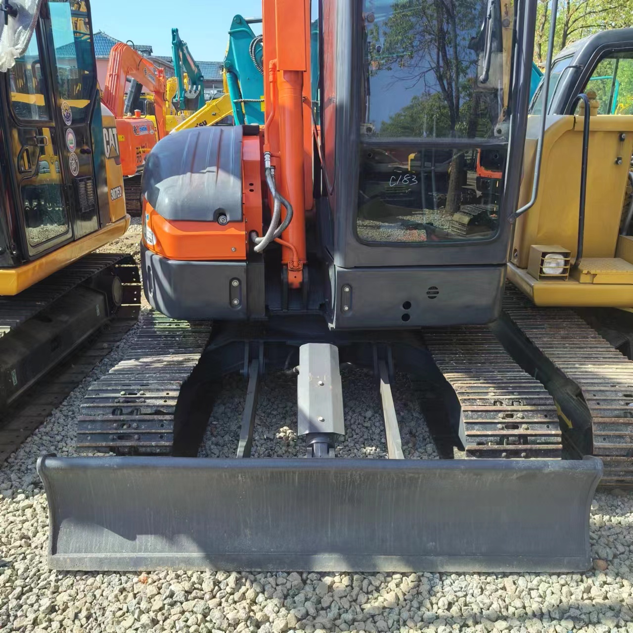 Mini pelle HITACHI ZX 55: photos 6
