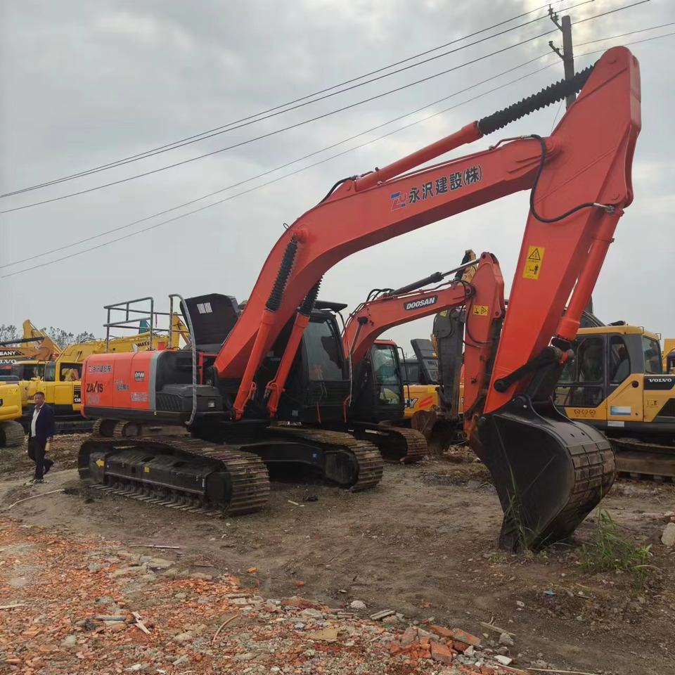 HITACHI ZX240 - Pelle sur chenille: photos 1 HITACHI ZX240 - Pelle sur chenille: photos 1