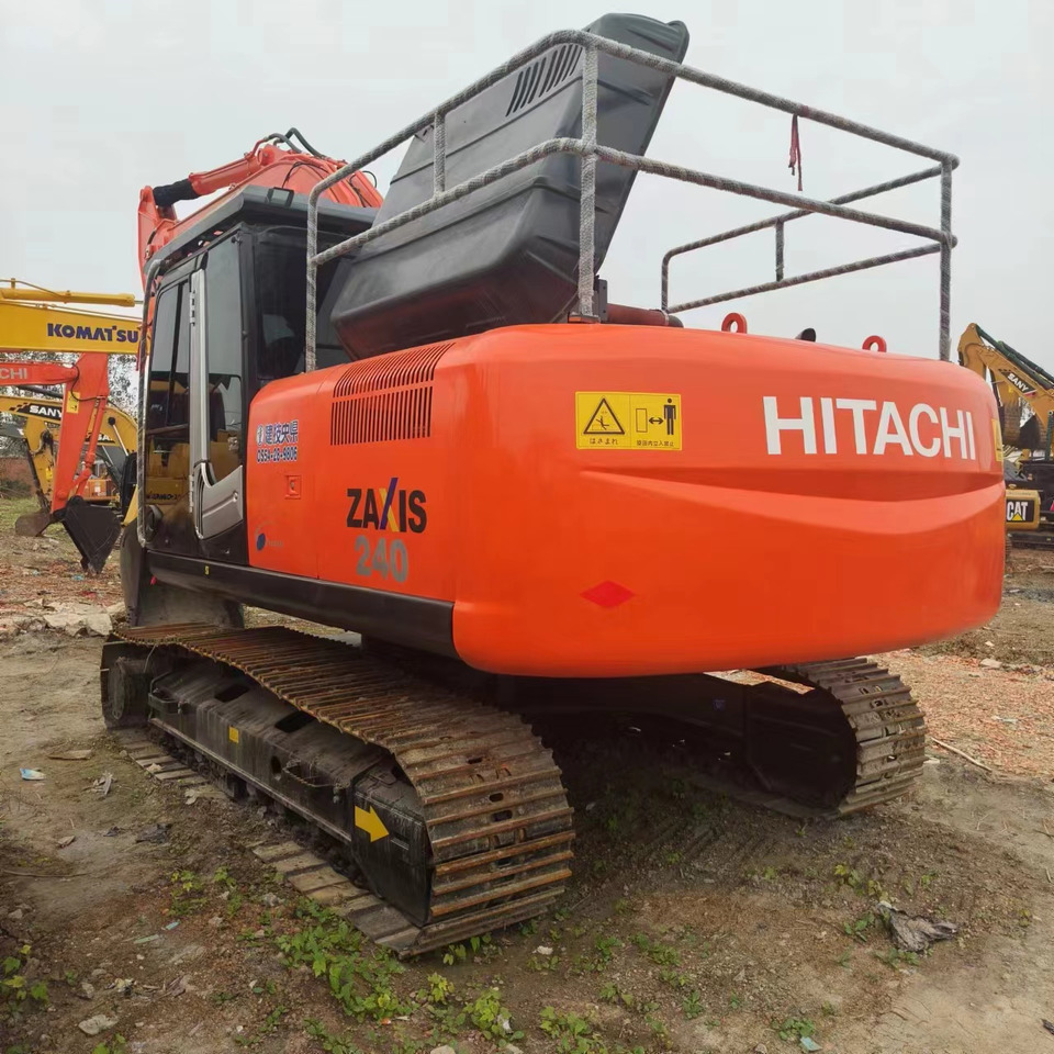 HITACHI ZX240 - Pelle sur chenille: photos 5 HITACHI ZX240 - Pelle sur chenille: photos 5