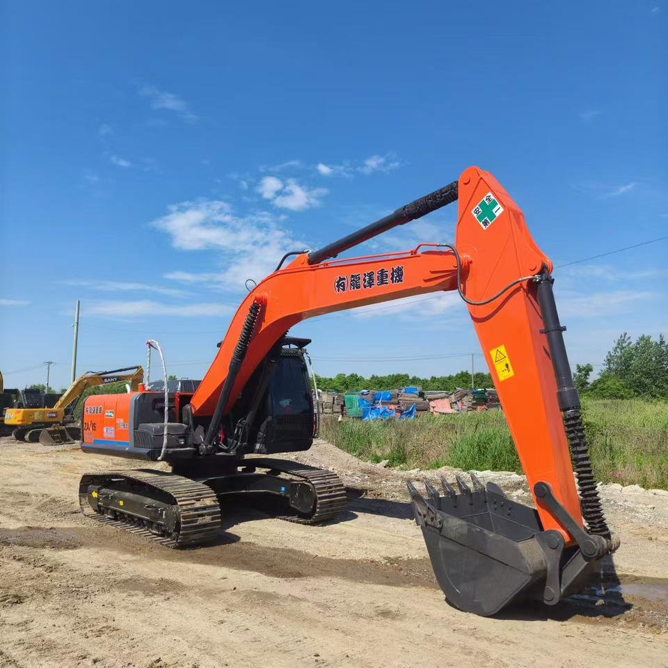 HITACHI ZX240 - Pelle sur chenille: photos 2 HITACHI ZX240 - Pelle sur chenille: photos 2
