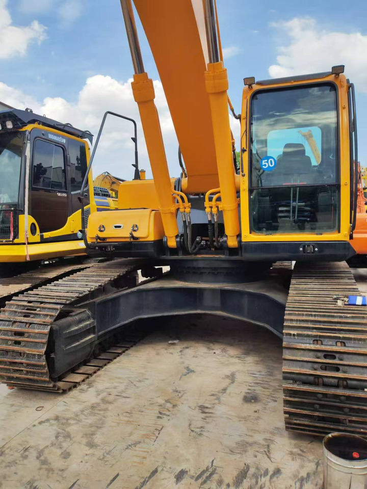 Pelle sur chenille Hyundai HX330: photos 9 Pelle sur chenille Hyundai HX330: photos 9