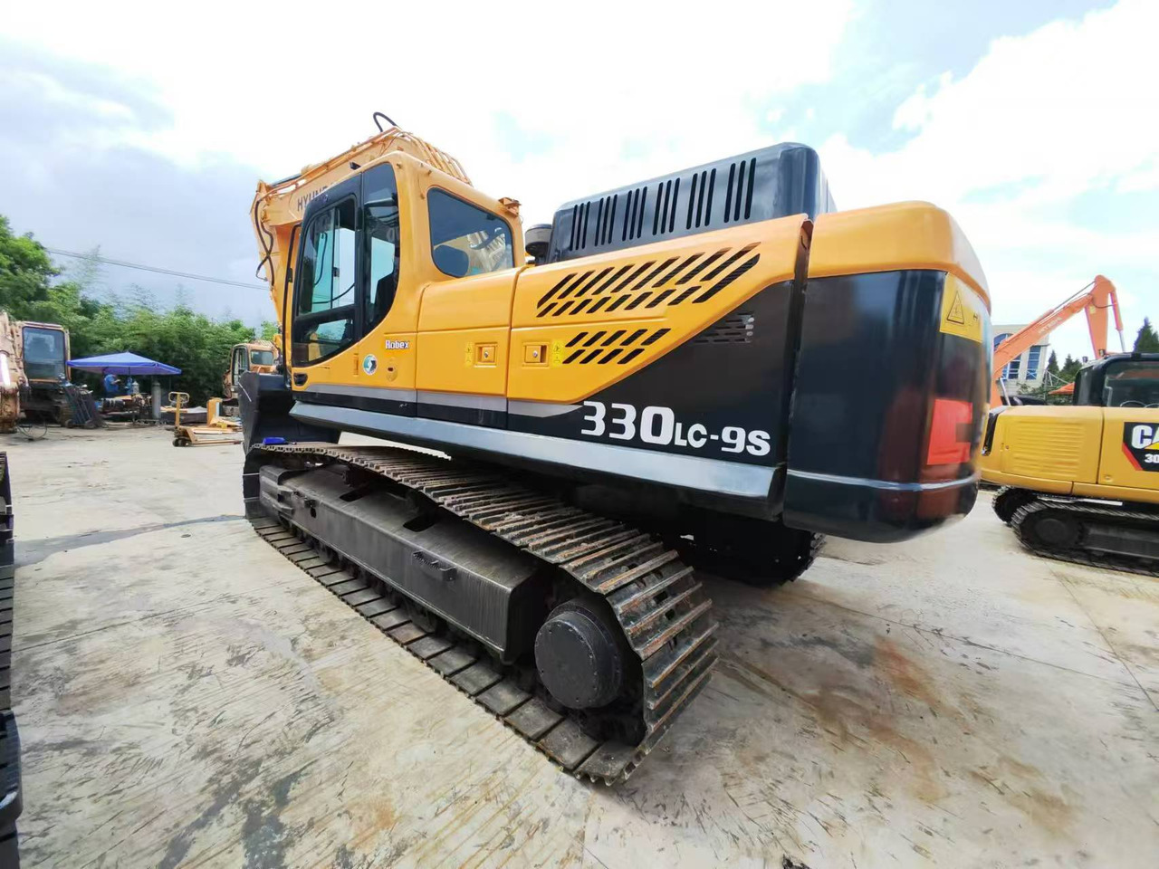 Hyundai HX330 - Pelle sur chenille: photos 4 Hyundai HX330 - Pelle sur chenille: photos 4